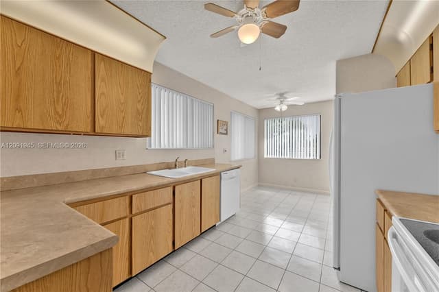 9351 SW 23rd St # 3304, Davie FL 33324 - Davie, FL - Photo 4