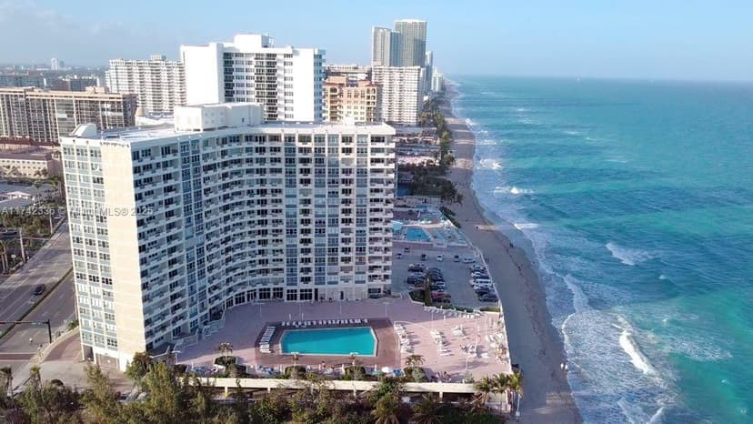 3180 S Ocean Dr # 1217, Hallandale Beach FL 33009