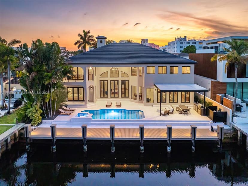 324 Coconut Isle Dr, Fort Lauderdale FL 33301