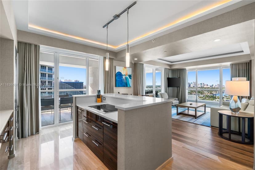 551 N Fort Lauderdale Beach Blvd # R2205, Fort Lauderdale FL 33304