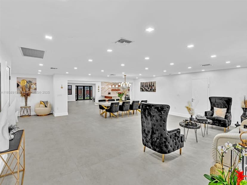 1234 Funston St, Hollywood FL 33019