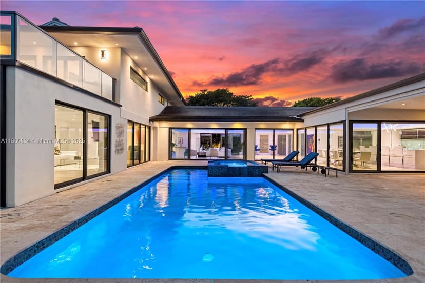 1025 Diplomat Parkway, Hollywood FL 33019