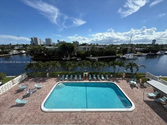 401 Golden Isles Dr # 415, Hallandale Beach FL 33009
