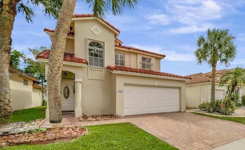 1653 SW 158th Ter, Pembroke Pines FL 33027