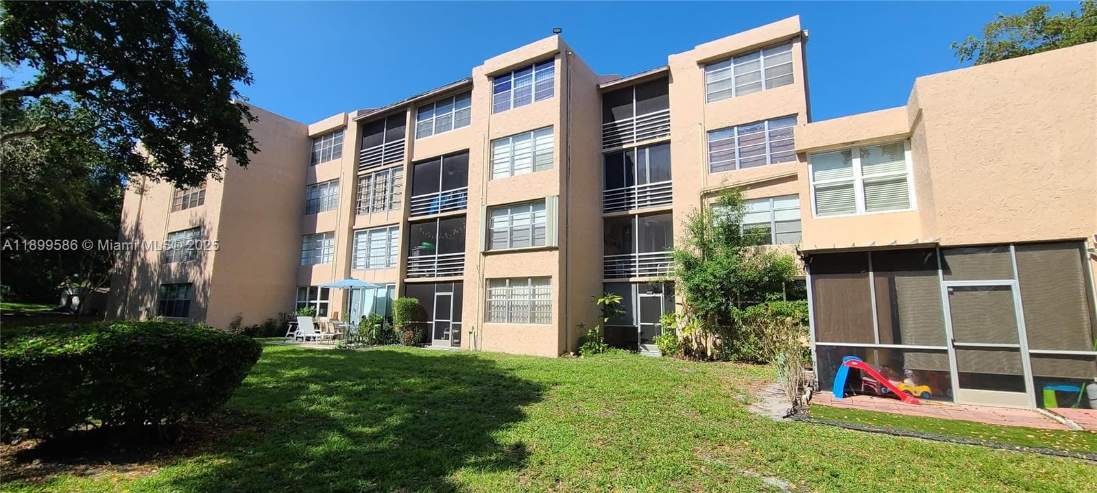 9410 Live Oak Pl # 109, Davie FL 33324 - Davie, FL - Photo 1