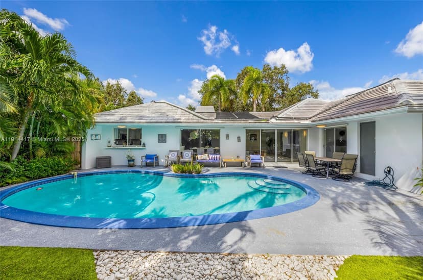 2132 NE 63rd Ct, Fort Lauderdale FL 33308