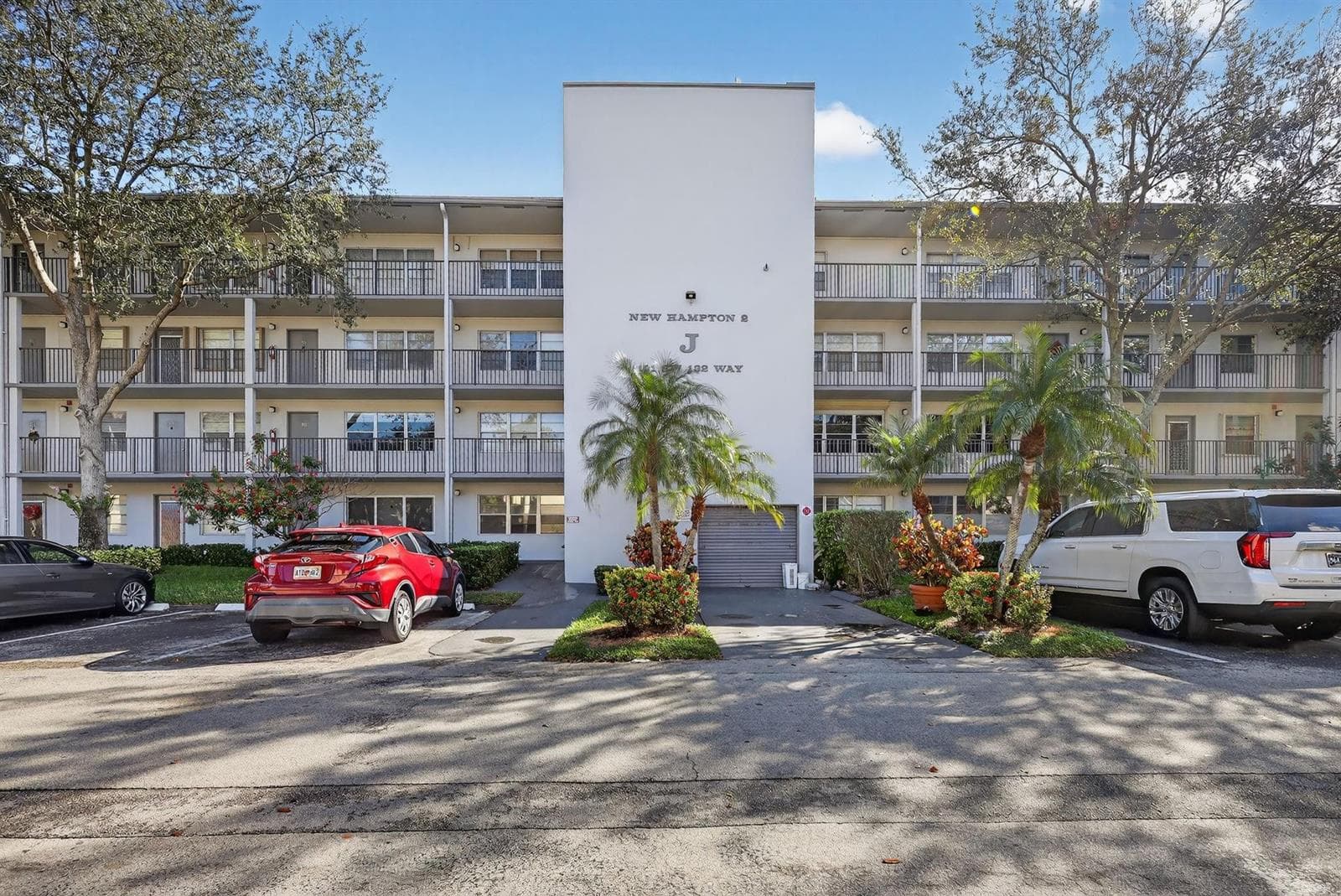 101 SW 132nd Way # 418J, Hollywood FL 33027