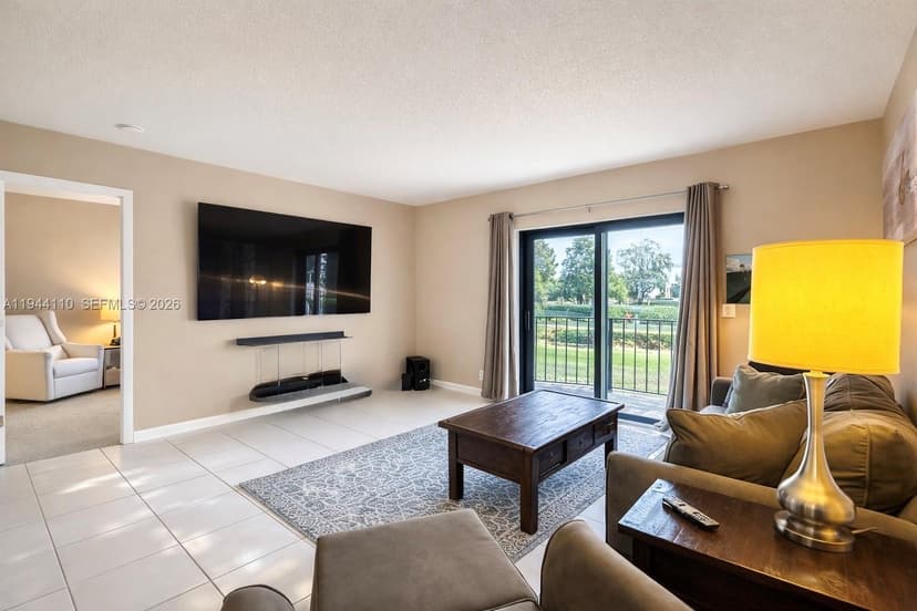 4013 N Ocean Dr # 108, Lauderdale By The Sea FL 33308