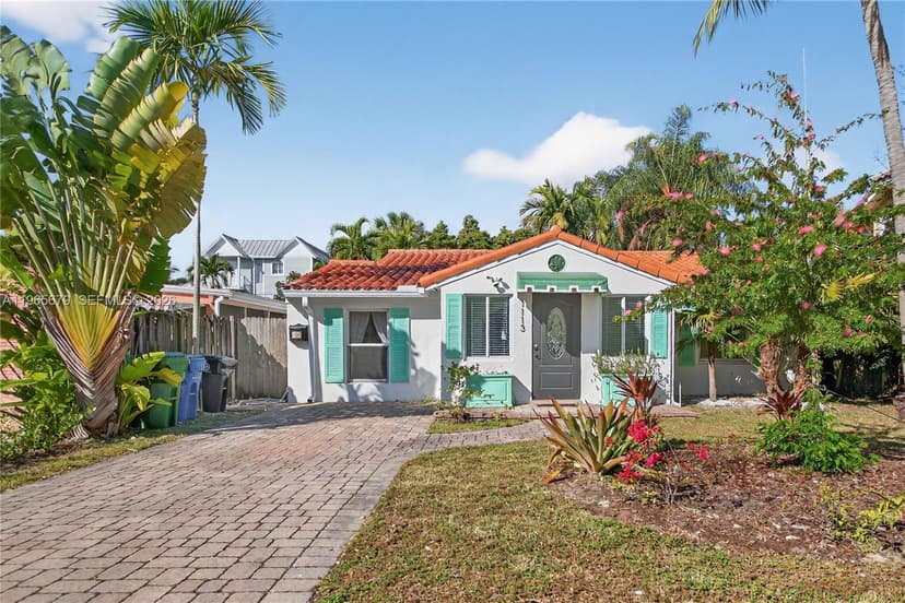 1113 N Victoria Park Rd, Fort Lauderdale FL 33304