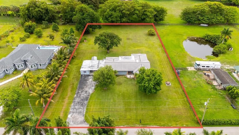 5490 SW 128th Ave, Southwest Ranches FL 33330