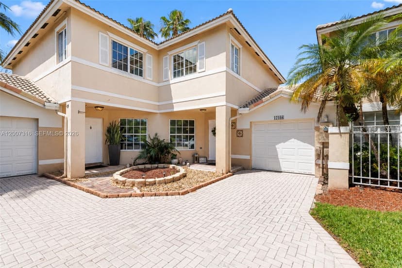 17086 NW 22nd St, Pembroke Pines FL 33028