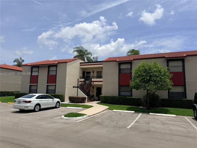 11423 NW 10th St # 11423, Pembroke Pines FL 33026 - Pembroke Pines, FL - Photo 3