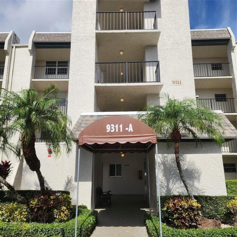 9311 Orange Grove Drive # 114, Davie FL 33324 - Davie, FL - Photo 1