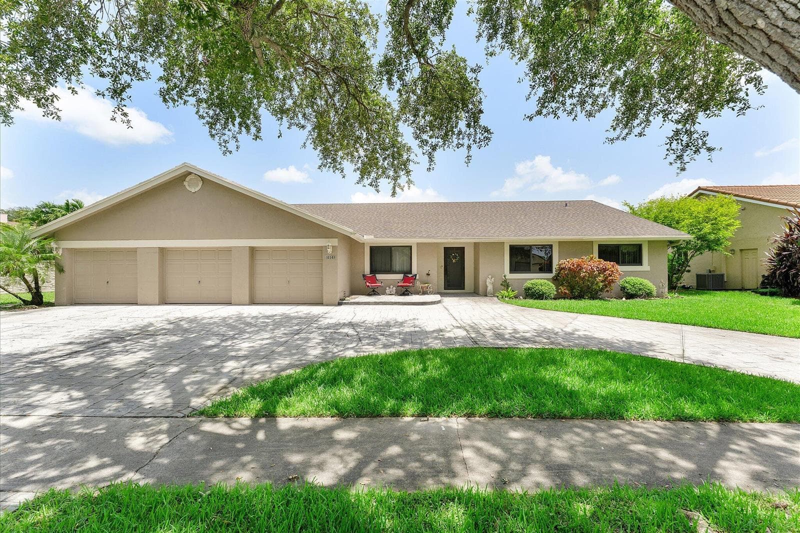 10349 SW 49th Manor, Cooper City FL 33328 - Cooper City, FL - Photo 1