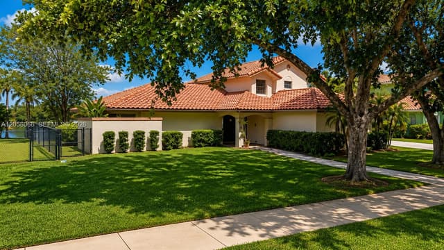 1855 SW 101st Ave, Davie FL 33324 - Davie, FL - Photo 2