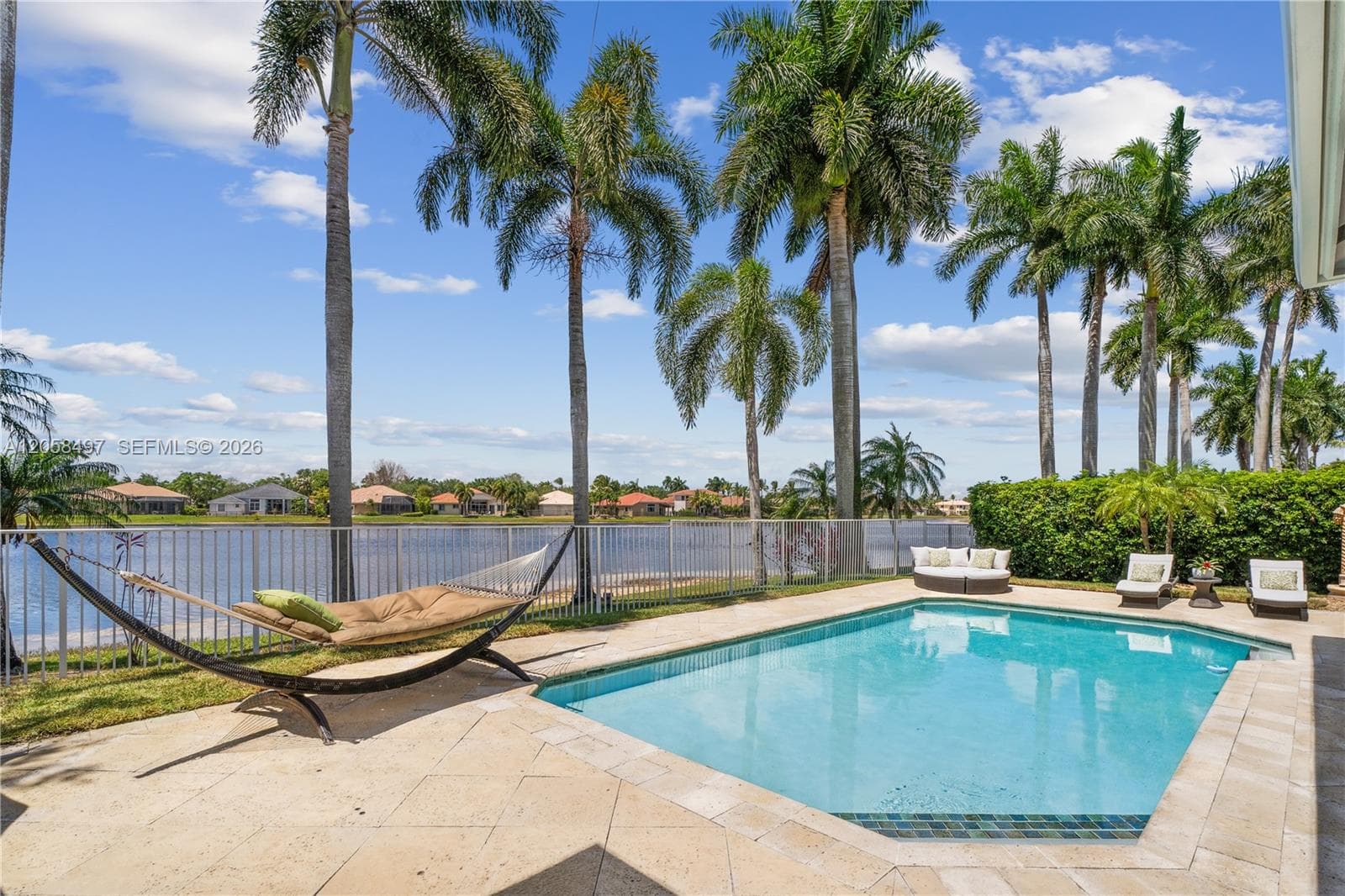2942 Medinah, Weston FL 33332 - Weston, FL - Photo 1