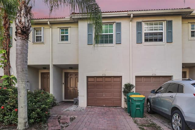 8106 Prestige Commons Drive # 8106, Tamarac FL 33321 - Tamarac, FL - Photo 2