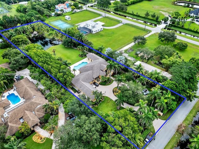 14211 Sunset Ln, Southwest Ranches FL 33330 - Southwest Ranches, FL - Photo 2