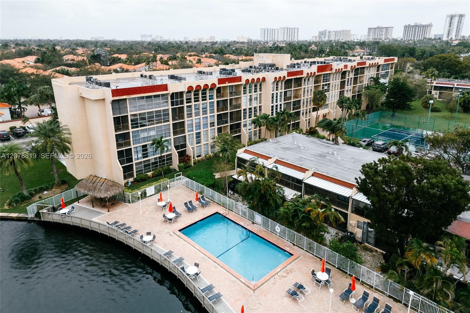 2001 Atlantic Shores Blvd # 320, Hallandale Beach FL 33009 - Hallandale Beach, FL - Photo 1
