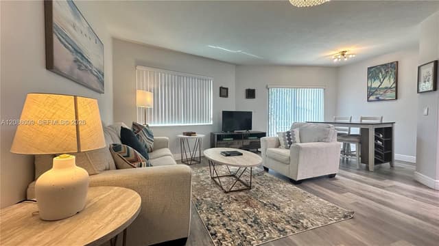 1967 S Ocean Blvd # D, Lauderdale By The Sea FL 33062 - Lauderdale By The Sea, FL - Photo 2